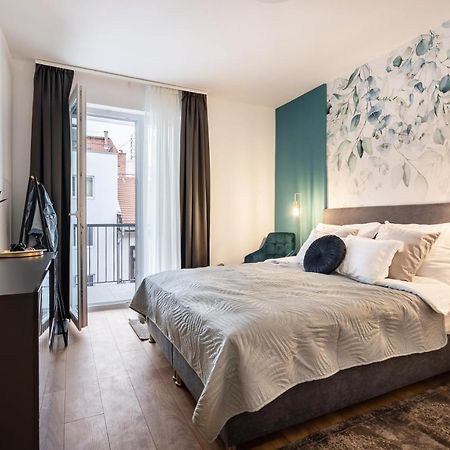 Rose Garden Apartments Budapeste Quarto foto