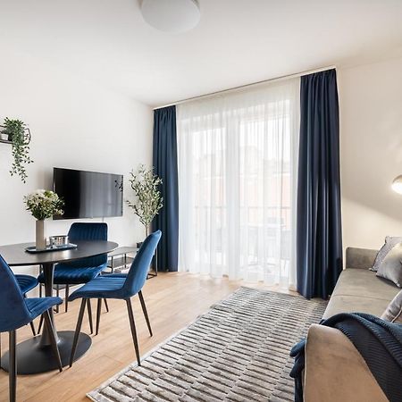 Rose Garden Apartments Budapeste Quarto foto
