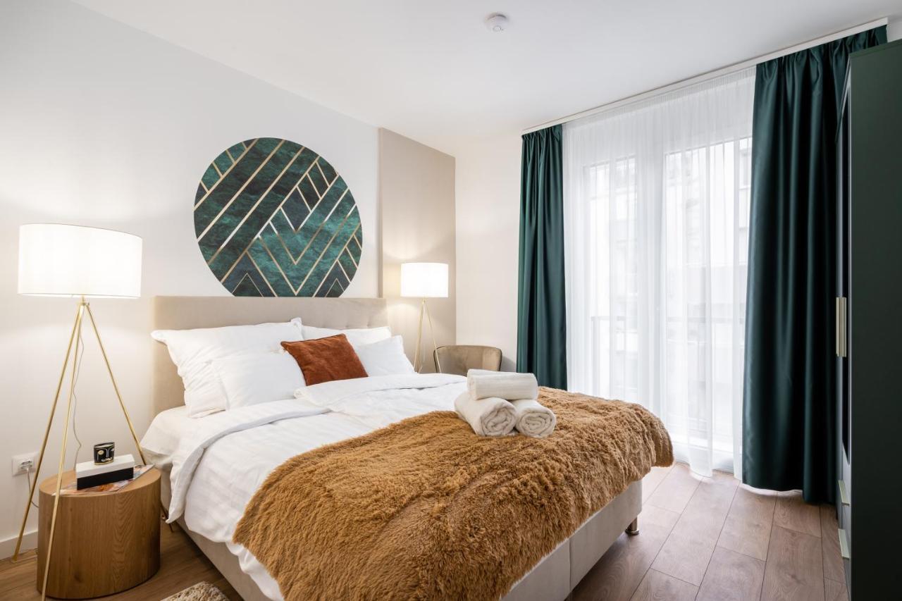 Rose Garden Apartments Budapeste Quarto foto