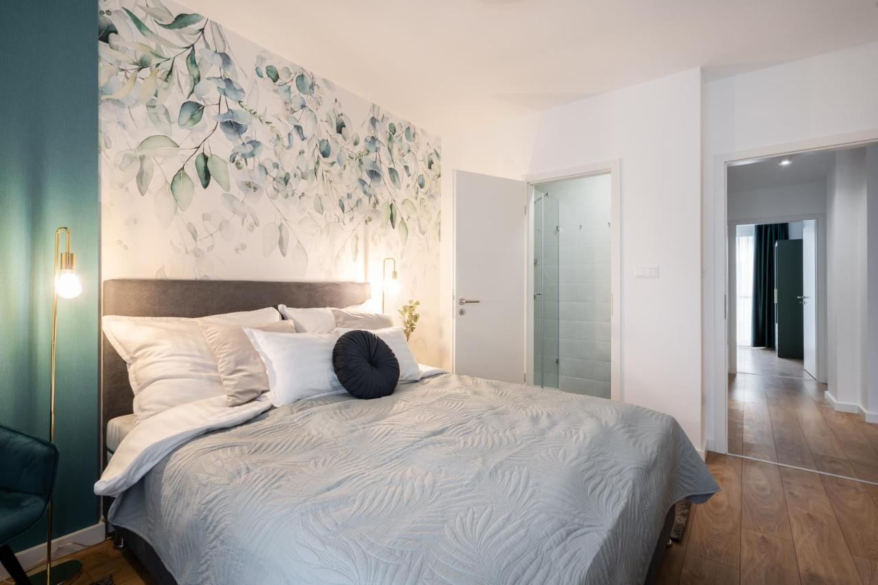Rose Garden Apartments Budapeste Quarto foto